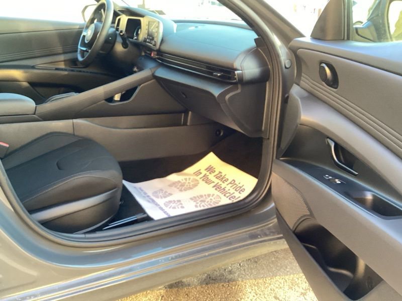 New 2026 Hyundai Elantra Sport w/ Cargo Package FWD image 14