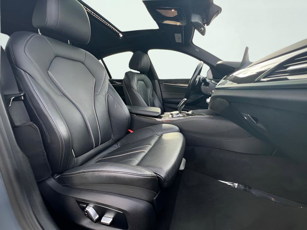 Used 2018 BMW 530i RWD image 29