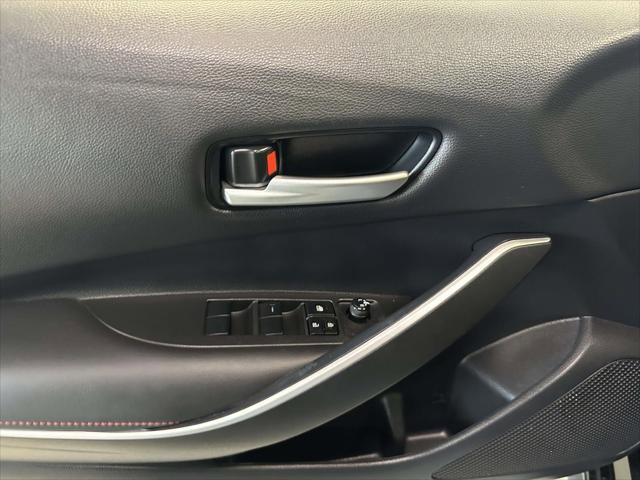 Used 2023 Toyota Corolla SE image 19