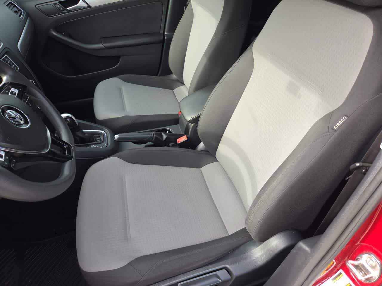 Used 2017 Volkswagen Jetta S FWD image 9