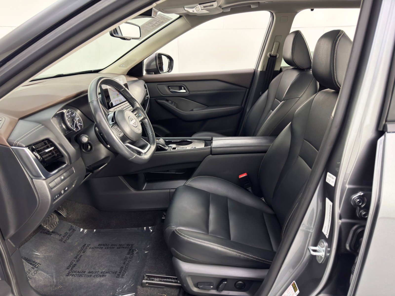 Used 2023 Nissan Rogue SL w/ SL Premium Package FWD image 15