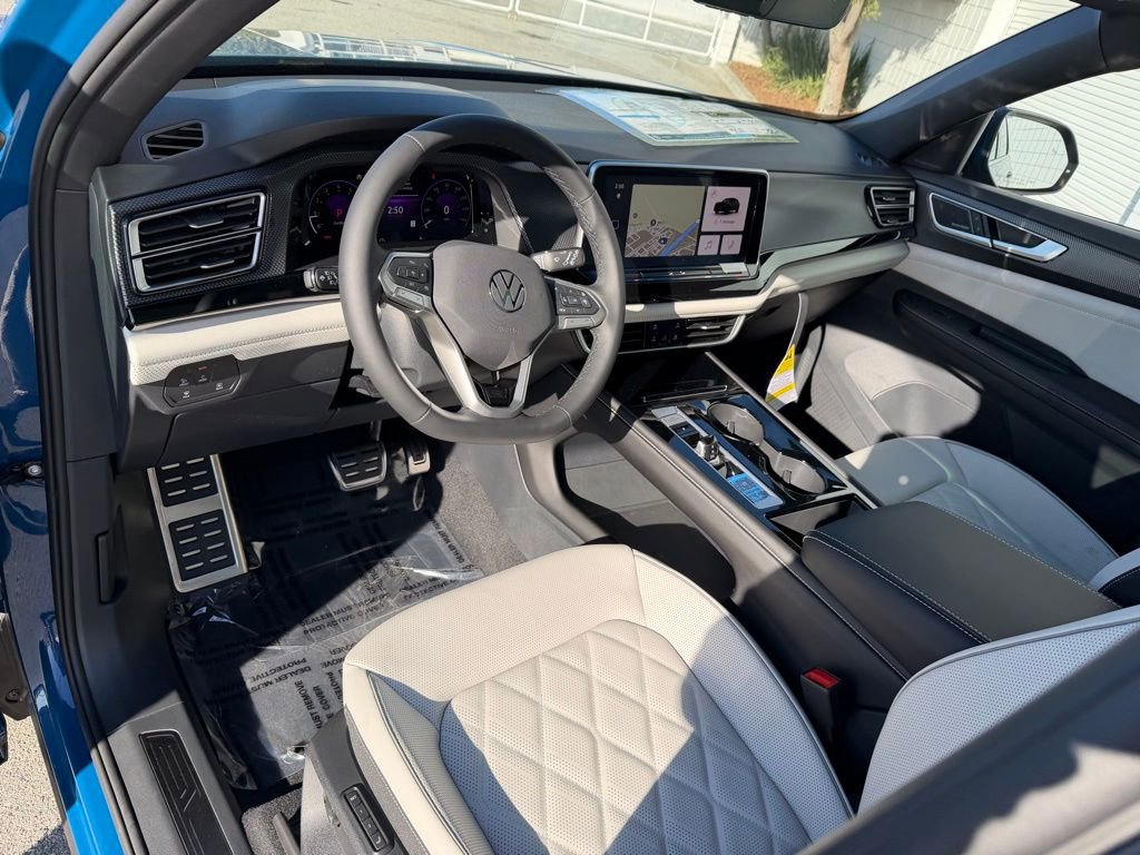 New 2026 Volkswagen Atlas Cross Sport SEL Premium R-Line image 2