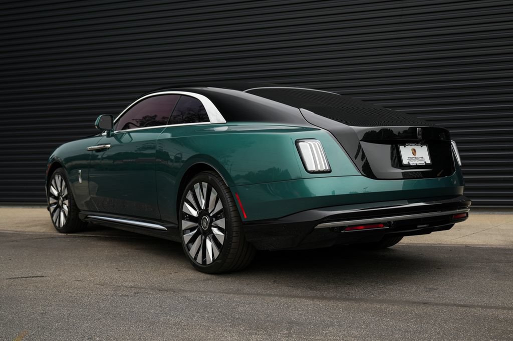 Used 2024 Rolls-Royce Spectre w/ Spectre Launch Package AWD/4WD image 3