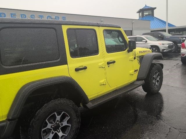 Used 2023 Jeep Wrangler Unlimited Rubicon w/ Cold Weather Group AWD/4WD image 8