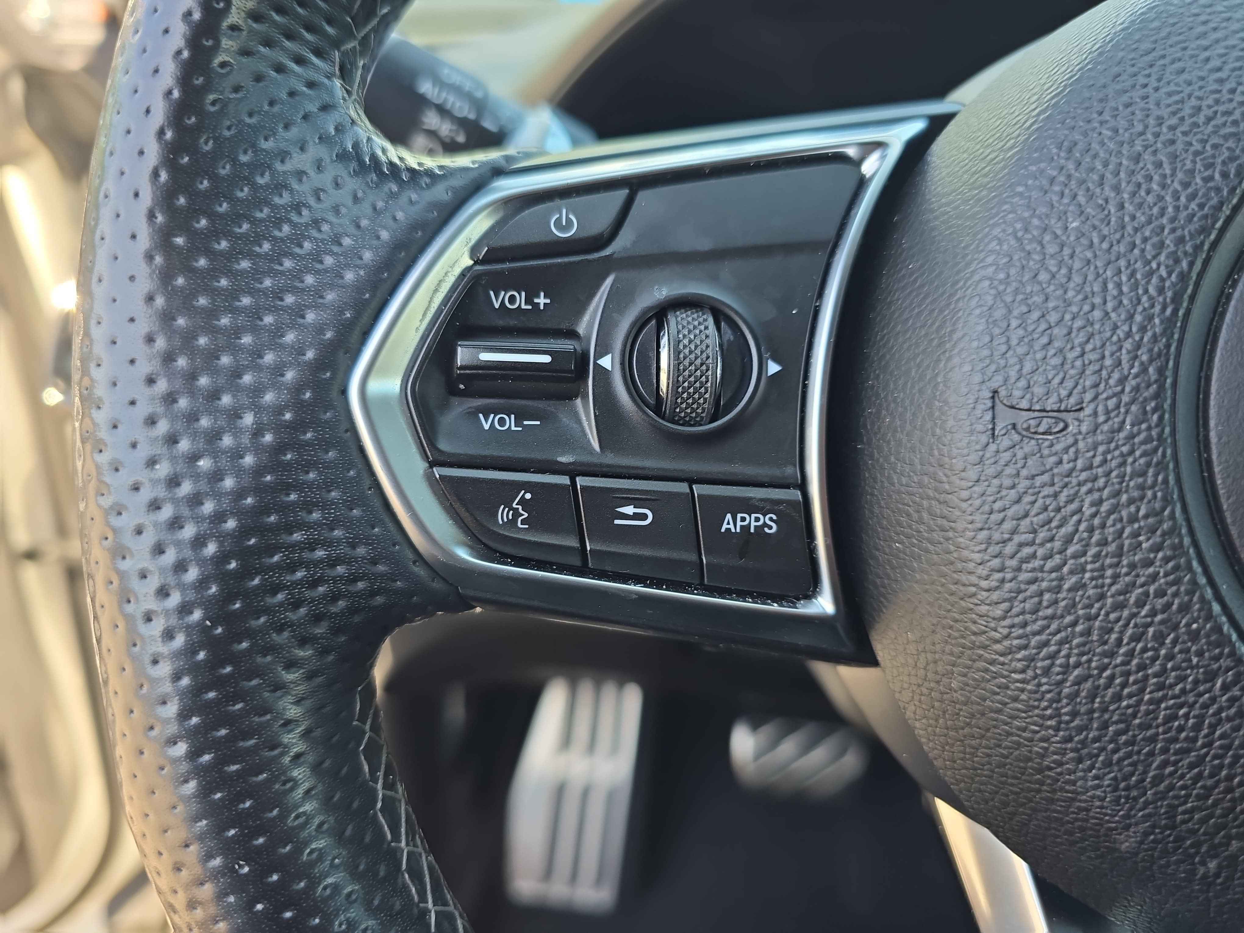 Used 2021 Acura RDX w/ Advance Package FWD image 17
