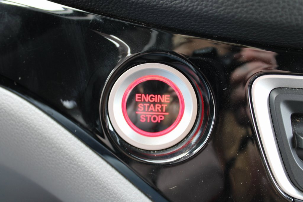 Used 2017 Honda Pilot Touring image 36