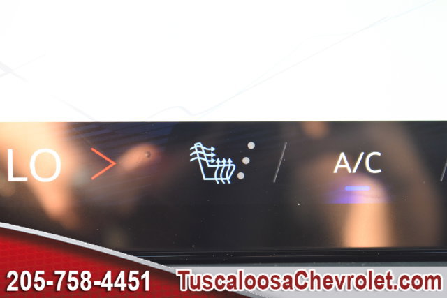 New 2027 Chevrolet Traverse LT w/ Midnight/Sport Edition FWD image 33