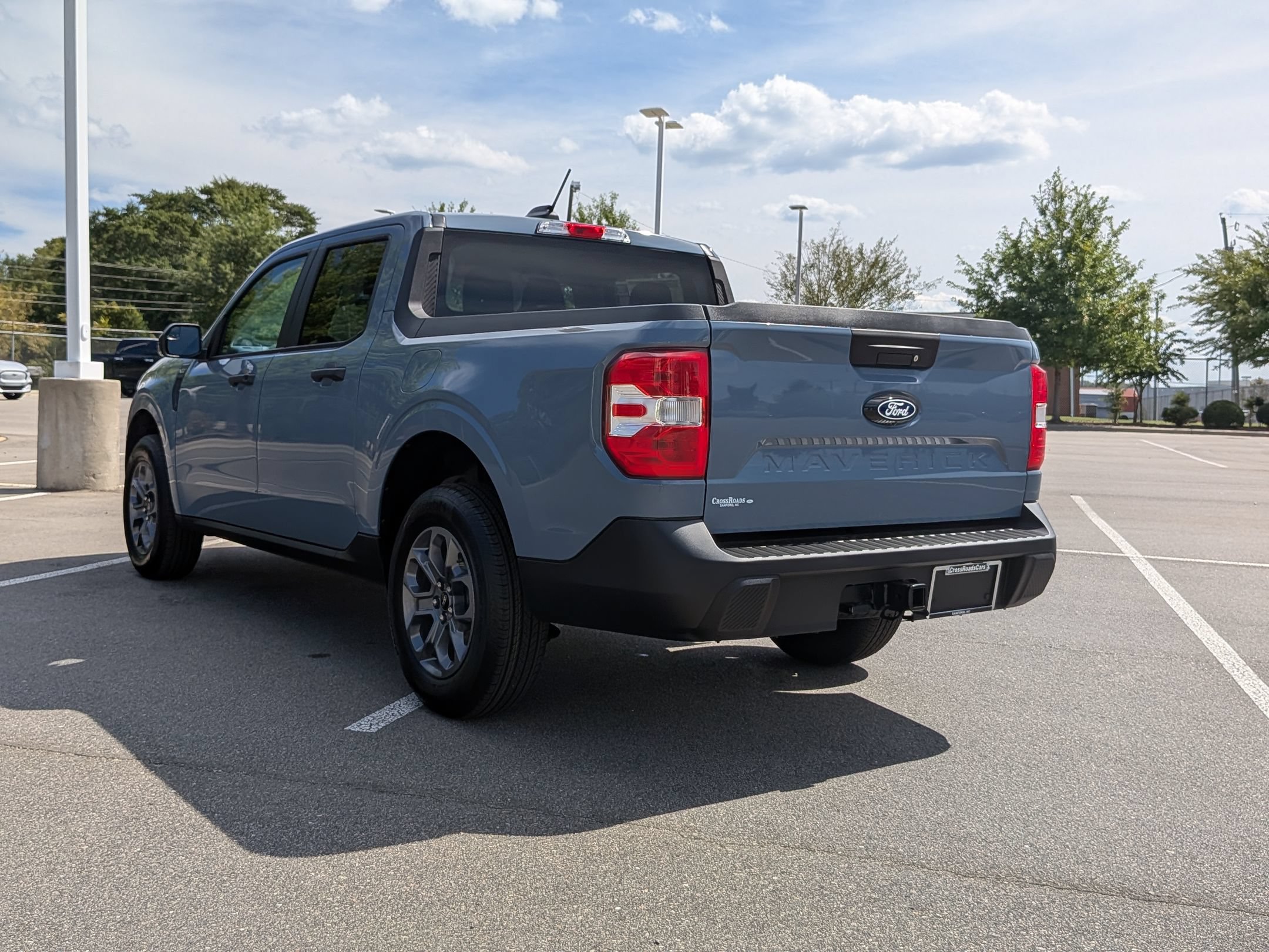 New 2026 Ford Maverick XLT w/ XLT Luxury Package FWD image 6