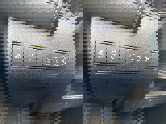 Used 2023 Toyota Camry XSE image 16