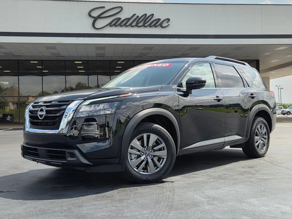 Used 2025 Nissan Pathfinder SV