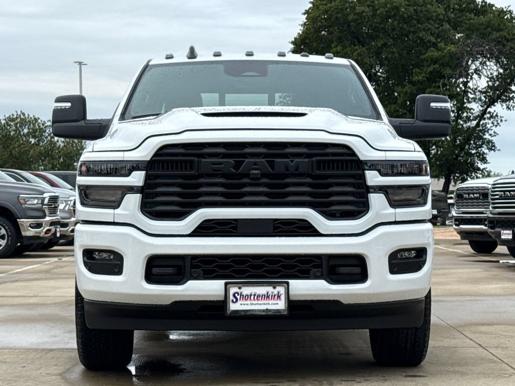 New 2026 RAM 2500 Tradesman AWD/4WD video 2