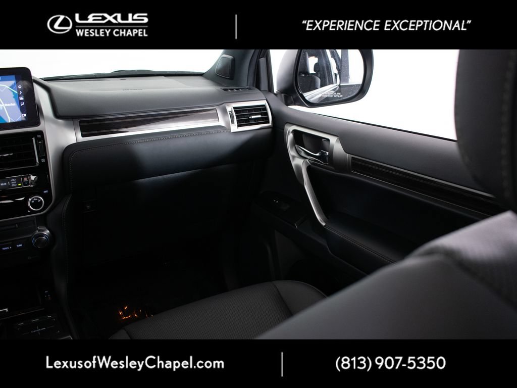 Used 2023 Lexus GX 460 Premium AWD/4WD image 17