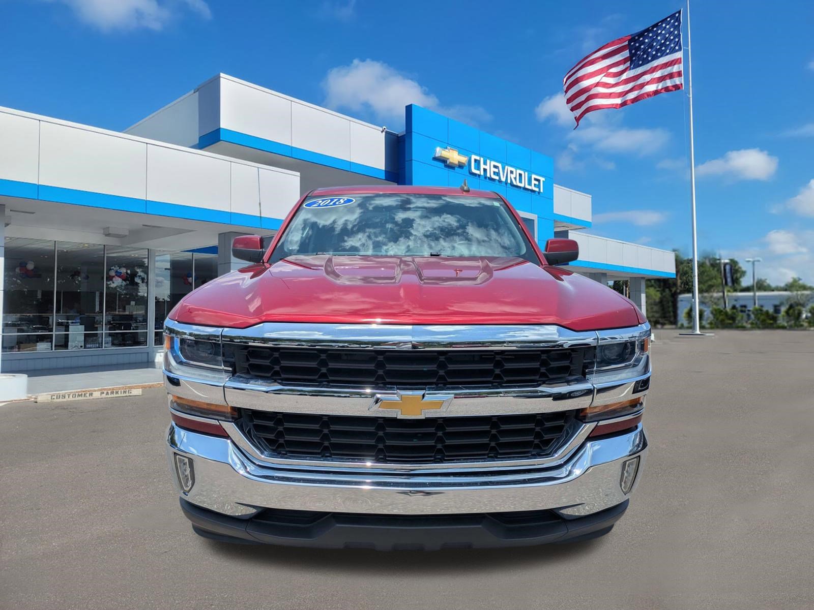 Used 2018 Chevrolet Silverado 1500 LT w/ All Star Edition RWD image 9