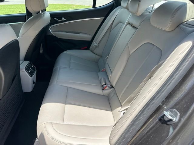 Used 2023 Genesis G70 2.0T AWD/4WD image 23