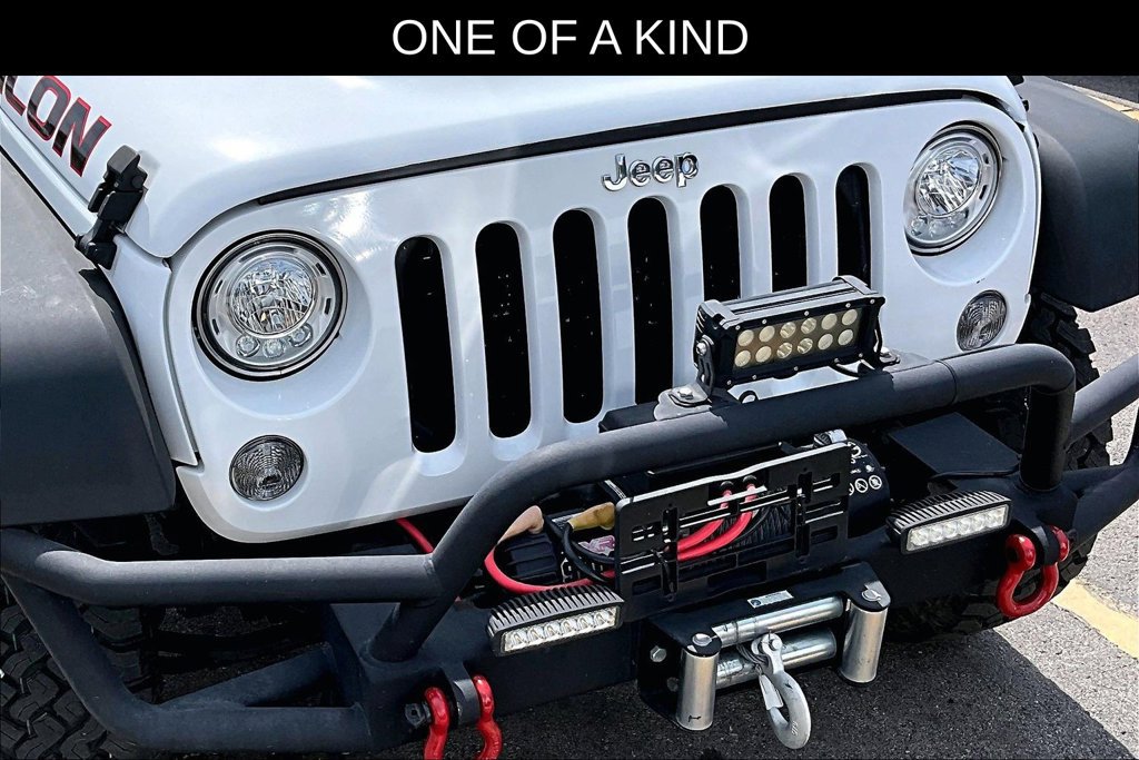 Used 2017 Jeep Wrangler Unlimited Rubicon w/ Connectivity Group AWD/4WD image 27