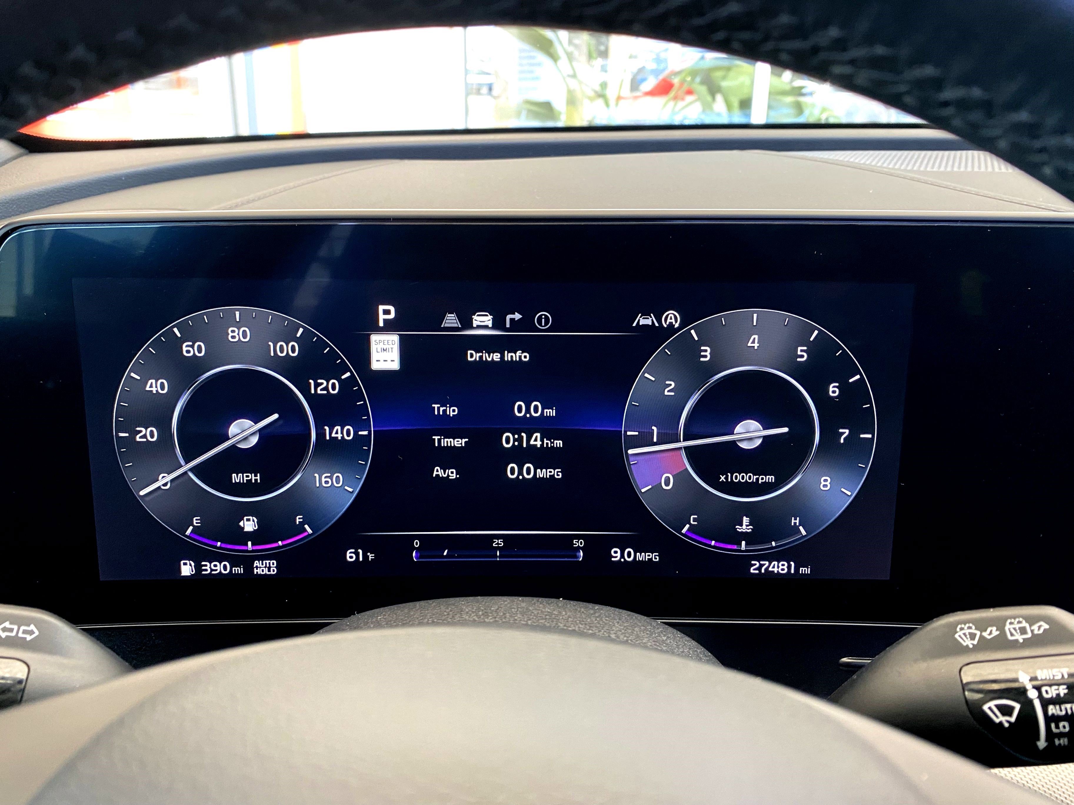 Used 2024 Kia Sportage SX image 31