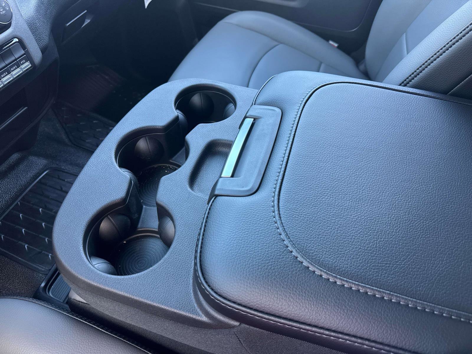 New 2026 RAM 5500 Tradesman w/ Chrome Appearance Group image 12