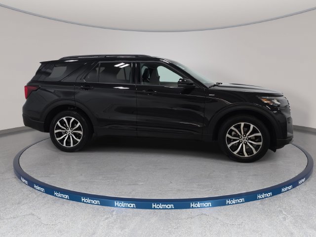 Used 2026 Ford Explorer ST-Line AWD/4WD image 5