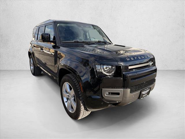 Used 2024 Land Rover Defender 110 X-Dynamic SE image 8