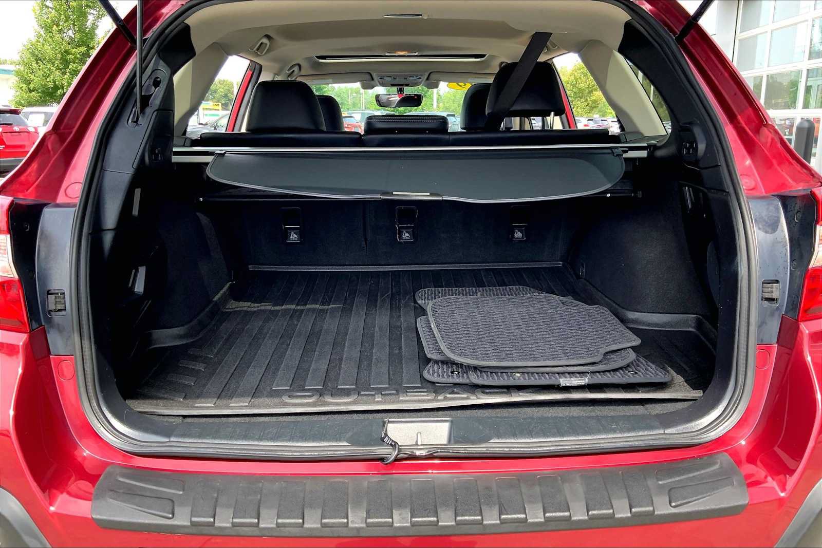 Used 2019 Subaru Outback 2.5i Limited AWD/4WD image 35