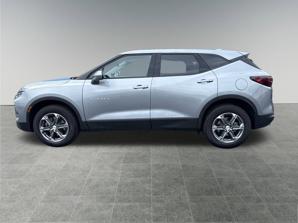 Used 2023 Chevrolet Blazer LT w/ LPO, Floor Liner Package video 2