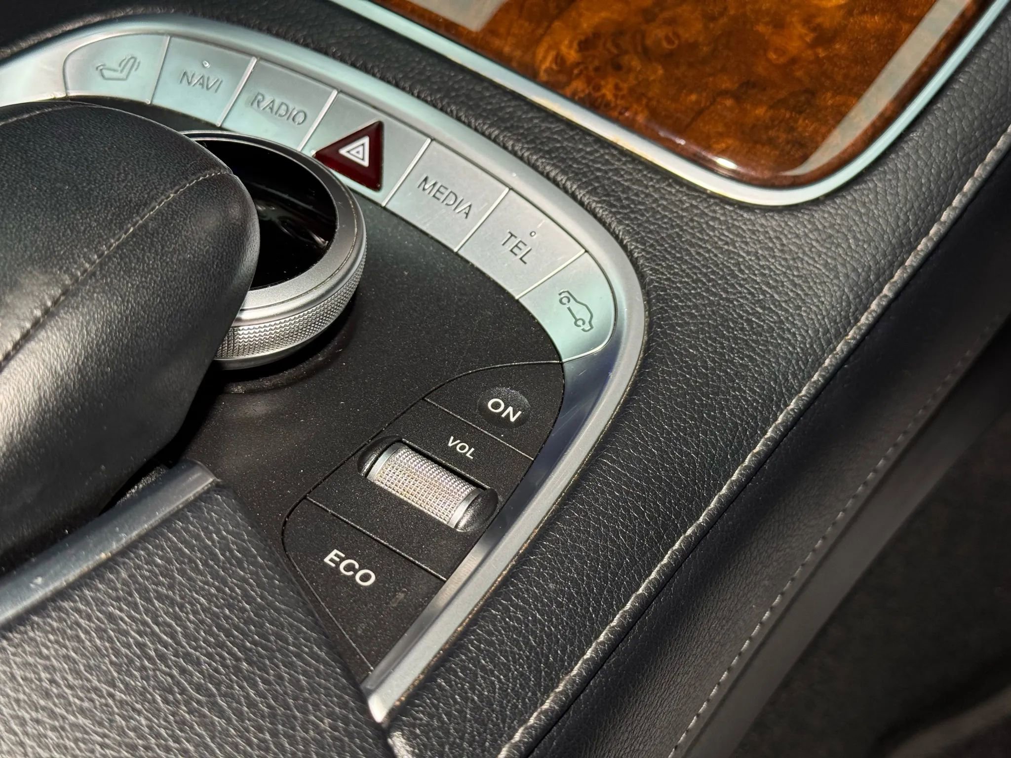 Used 2014 Mercedes-Benz S 550 Sedan image 55