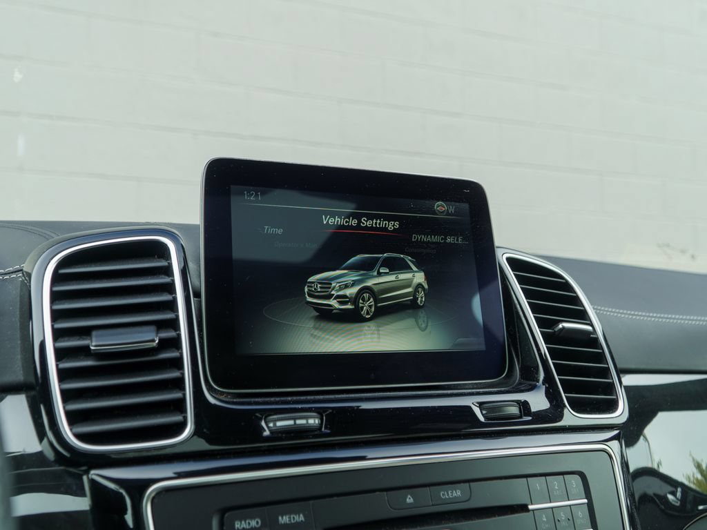 Used 2018 Mercedes-Benz GLE 350 4MATIC image 25