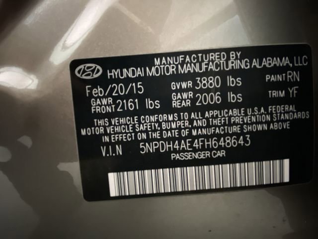 Used 2015 Hyundai Elantra SE image 25