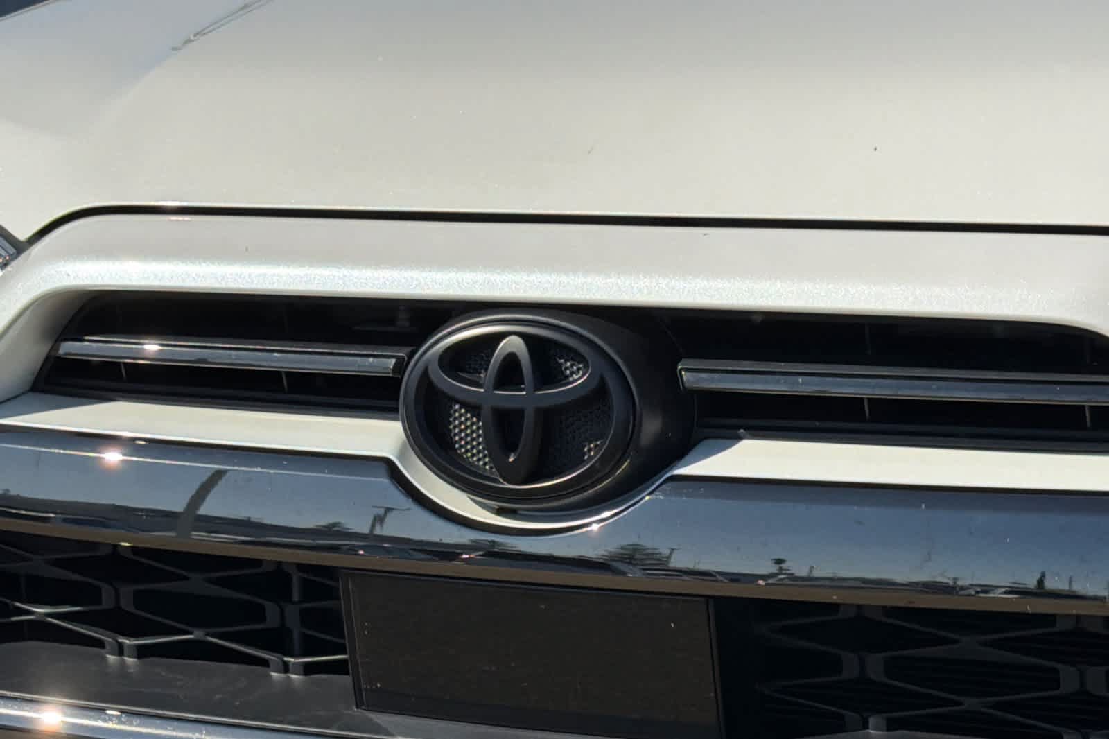 Used 2020 Toyota 4Runner Nightshade AWD/4WD image 16