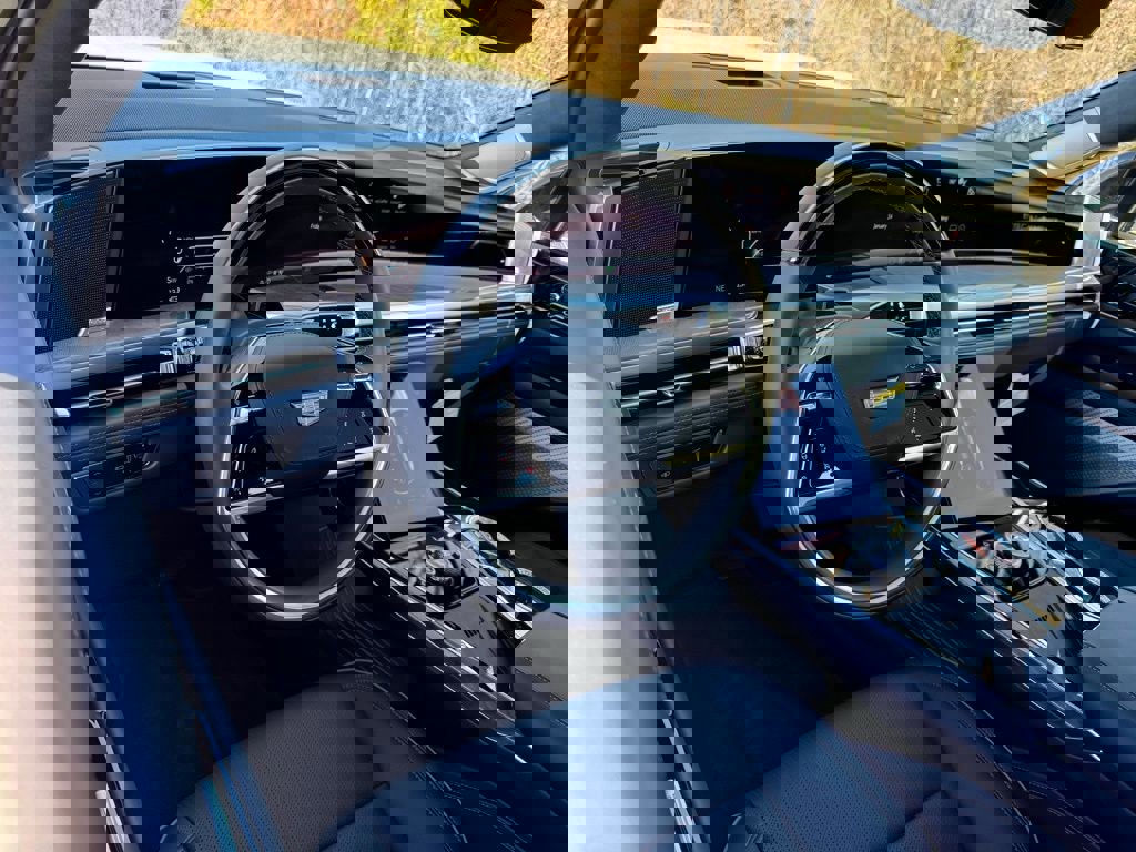 New 2025 Cadillac Escalade IQ Luxury 2 image 3