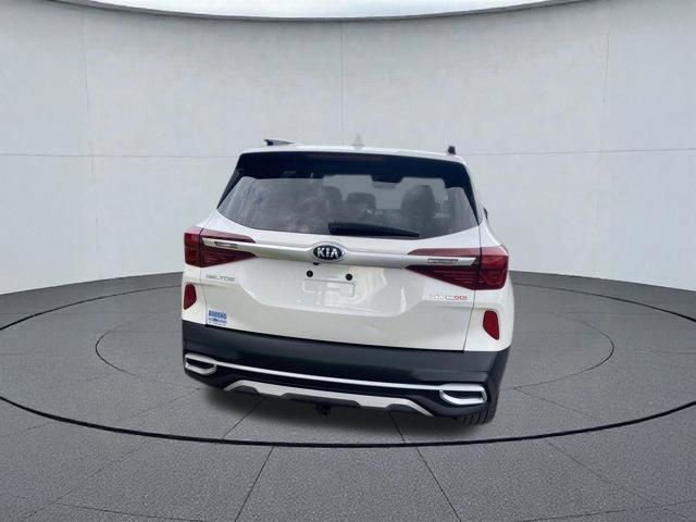 Used 2021 Kia Seltos SX w/ SX Sunroof Package AWD/4WD image 8