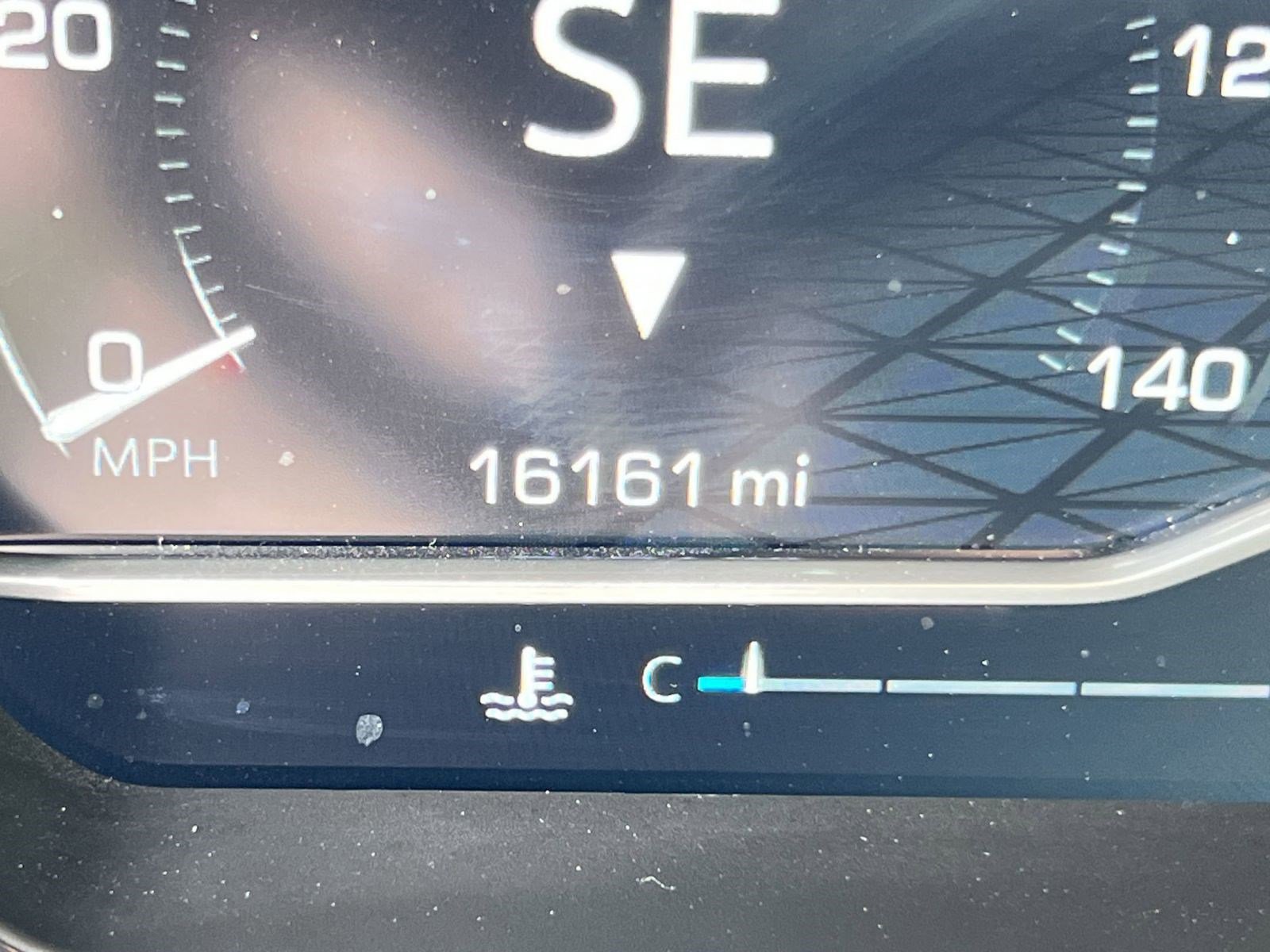 Certified 2025 GMC Sierra 2500 AT4 w/ AT4 Premium Plus Package image 18