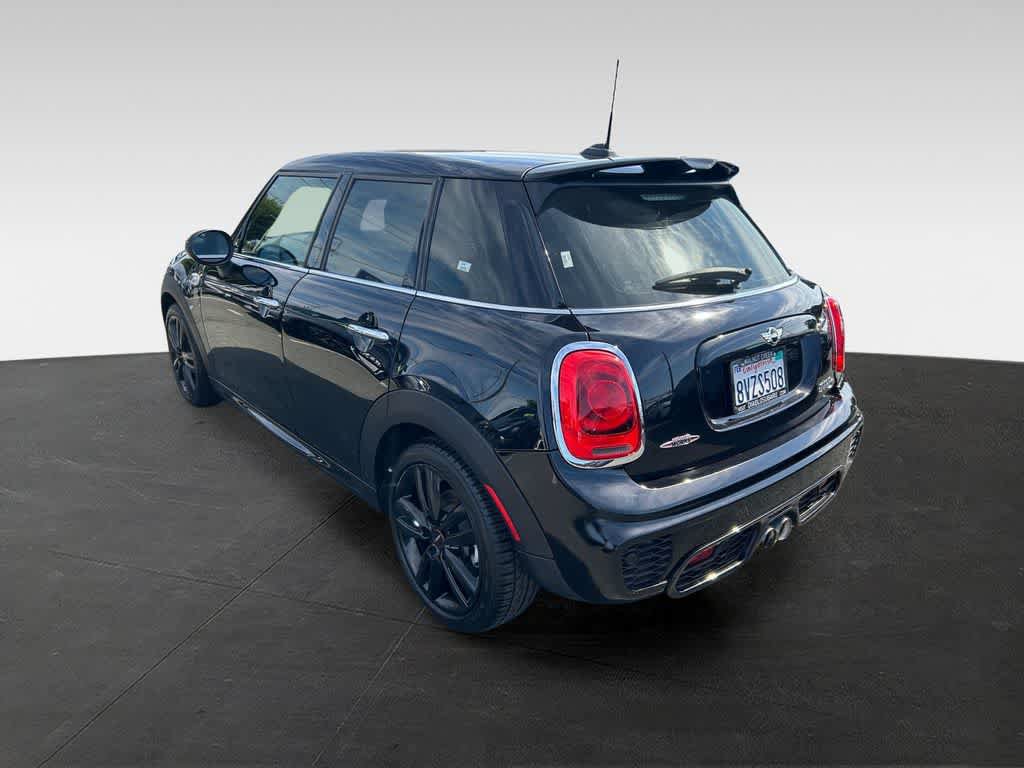 Used 2018 MINI Cooper S FWD image 4