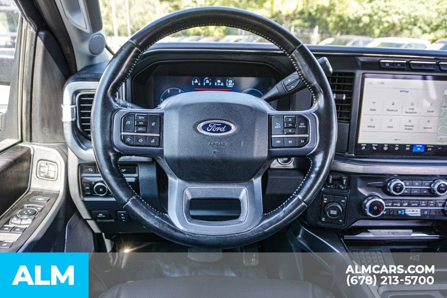 Used 2023 Ford F350 Lariat image 28