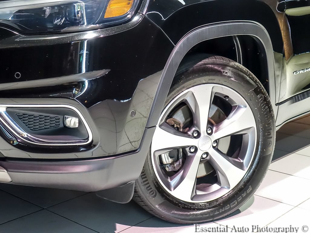 Used 2021 Jeep Cherokee Limited AWD/4WD image 5