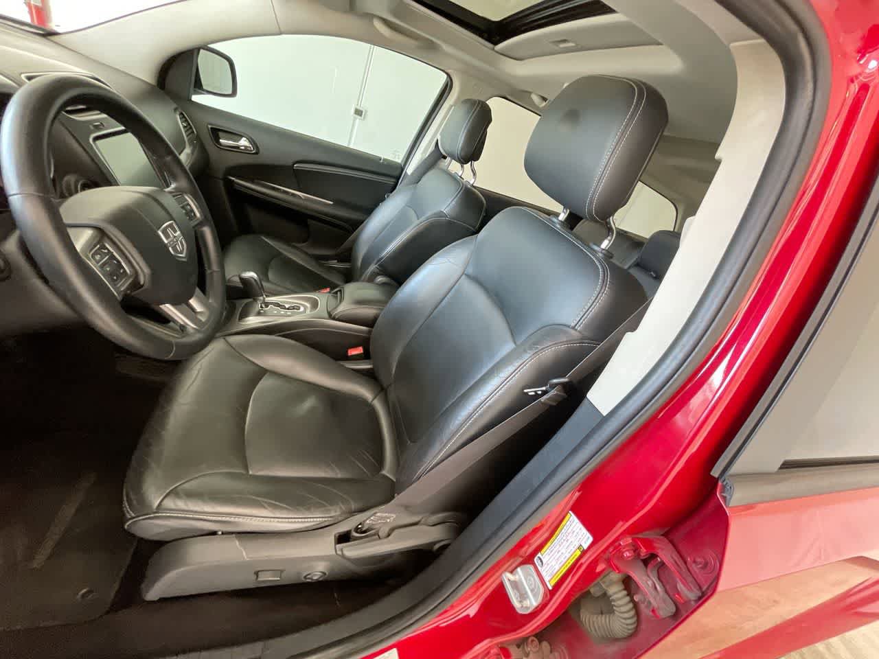 Used 2016 Dodge Journey Crossroad AWD/4WD image 11