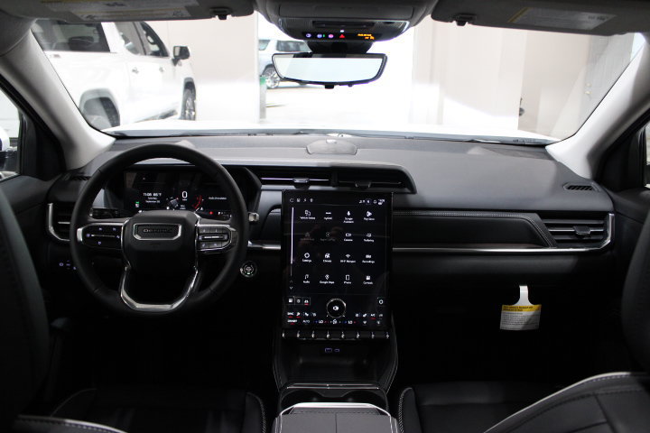 New 2027 GMC Terrain Denali AWD/4WD image 3