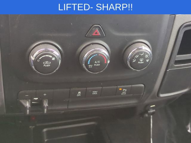 Used 2017 RAM 2500 Tradesman w/ Chrome Appearance Group image 17