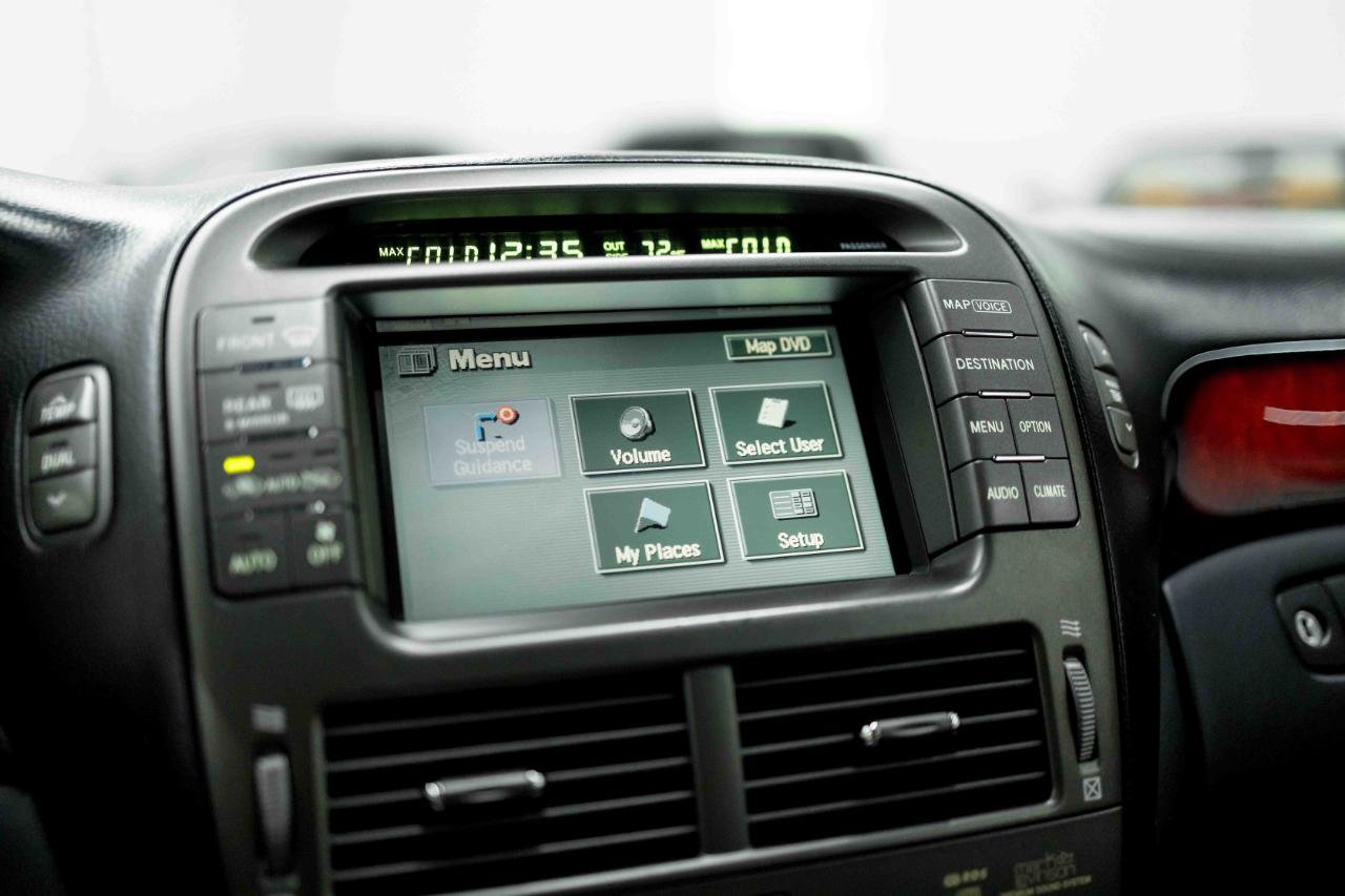 Used 2004 Lexus LS 430 RWD image 73