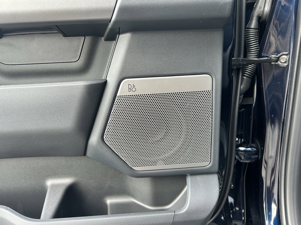 New 2025 Ford F150 Lightning Lariat image 16