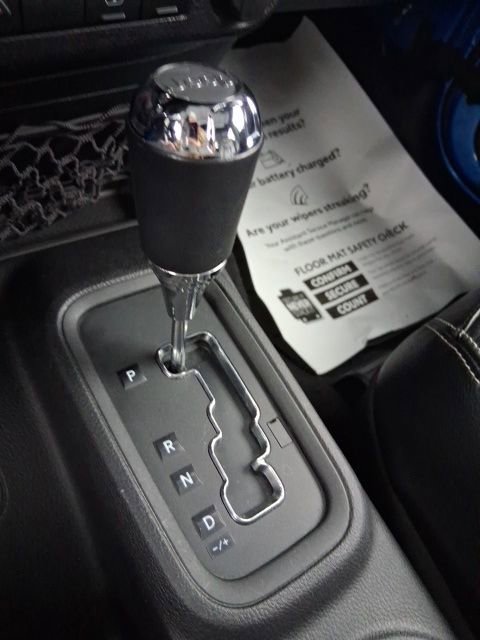 Used 2016 Jeep Wrangler Rubicon image 25