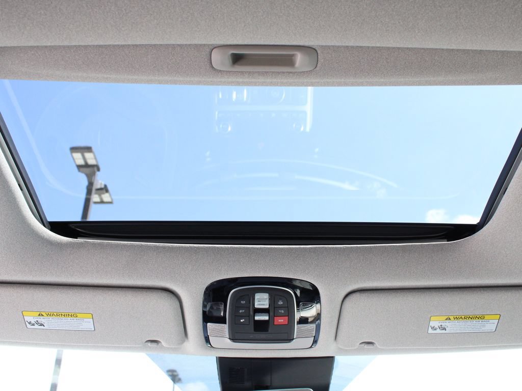Used 2024 Hyundai Palisade Limited FWD image 21