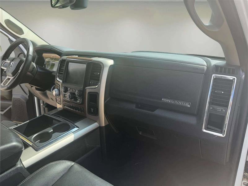 Used 2014 RAM 1500 Laramie image 33