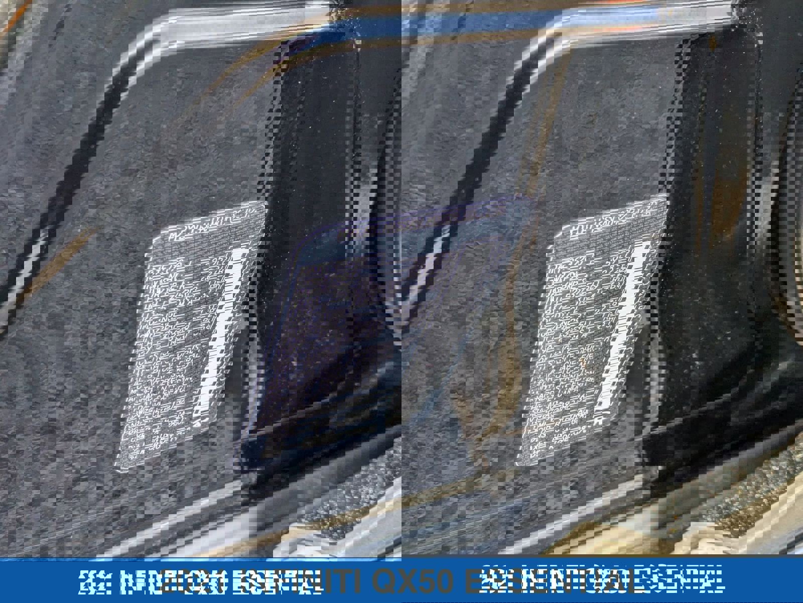 Used 2021 INFINITI QX50 Essential w/ Convenience Package image 40