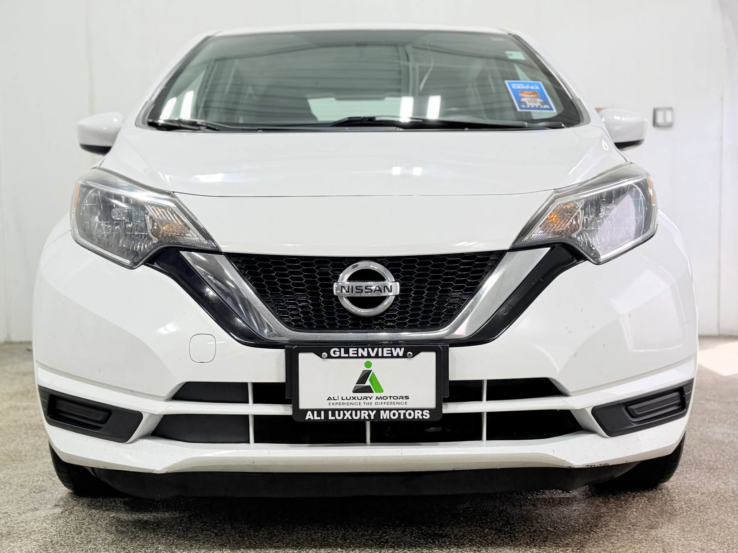 Used 2019 Nissan Versa Note S image 2