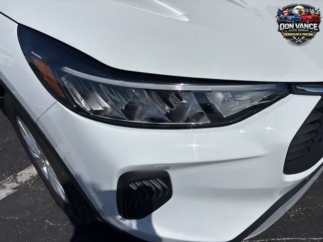 Used 2023 Ford Escape Active AWD/4WD image 2
