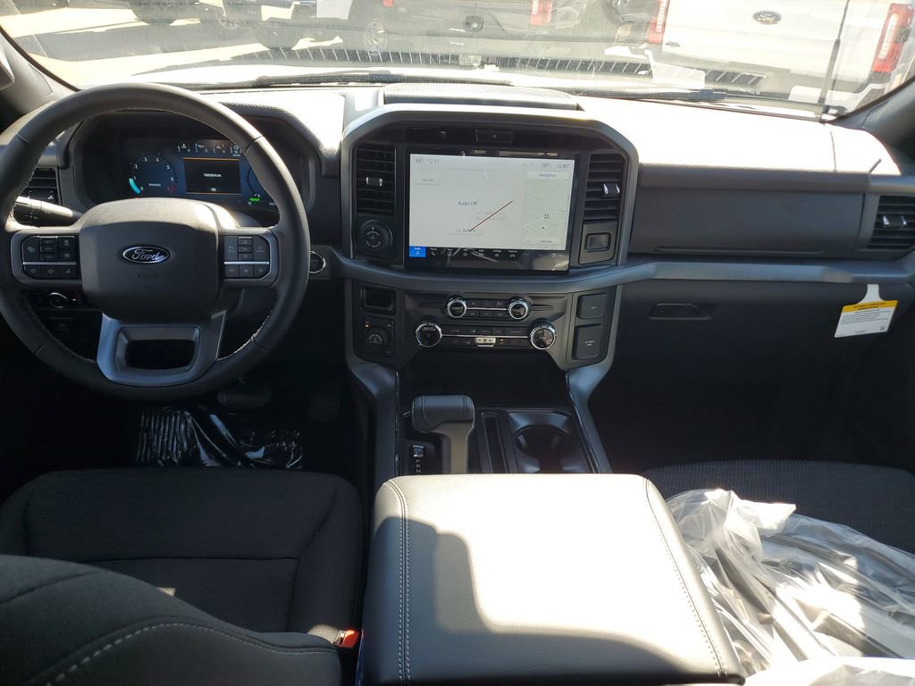 New 2025 Ford F150 XLT image 10