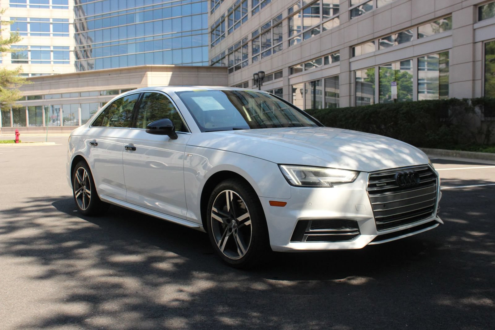 Used 2018 Audi A4 2.0T Premium Plus w/ Premium Plus Package AWD/4WD image 1