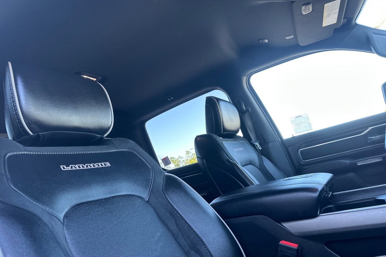 Used 2023 RAM 1500 Laramie image 16