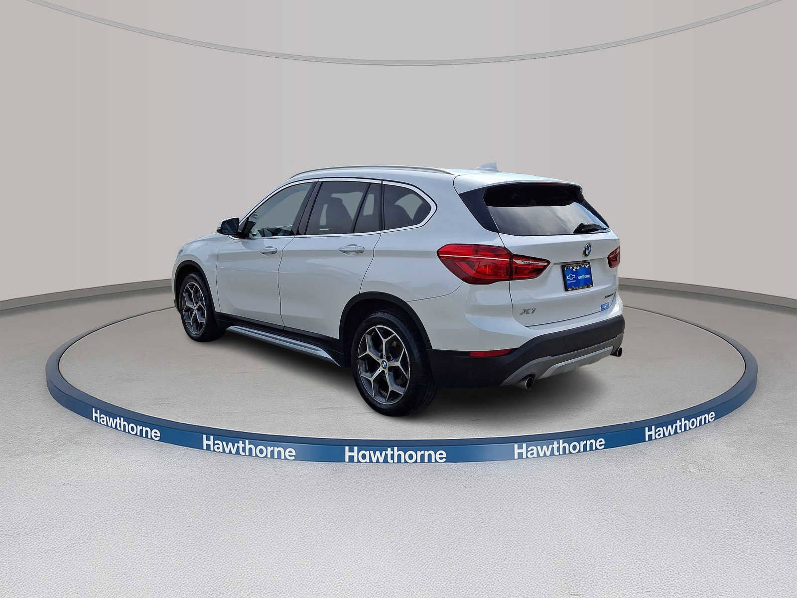 Used 2018 BMW X1 xDrive28i w/ Premium Package AWD/4WD image 5